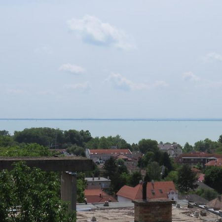 Hotel Prima Porta Vendeghaz Balatonalmádi Exteriér fotografie