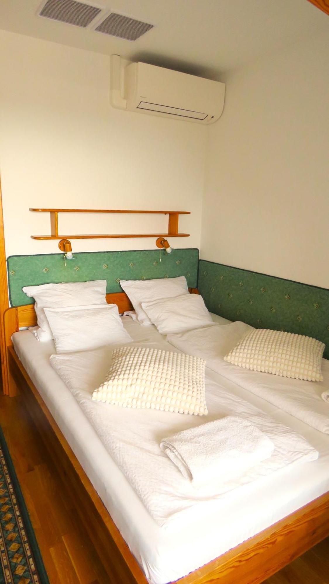 Hotel Prima Porta Vendeghaz Balatonalmádi Exteriér fotografie