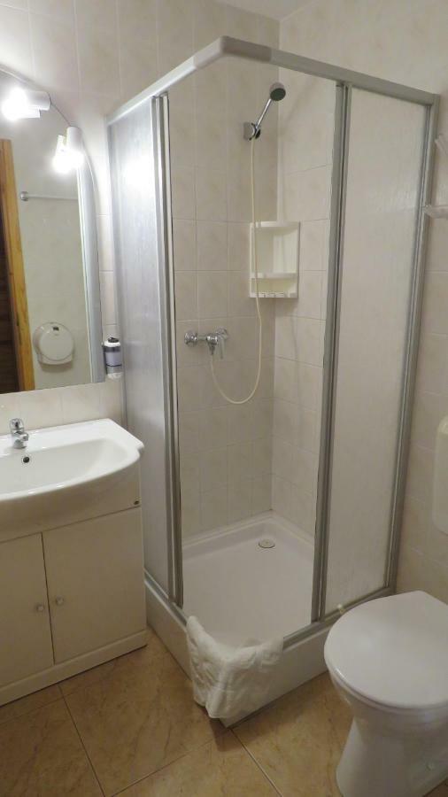 Hotel Prima Porta Vendeghaz Balatonalmádi Exteriér fotografie
